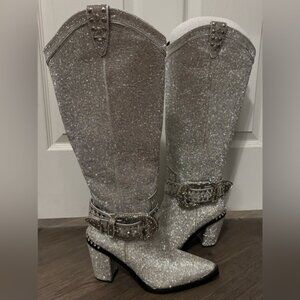 NWOB Dolls Kill / Club Exx Silver Sharp Sheriff Shine Knee High Boots